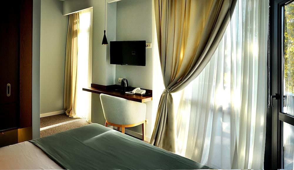 River View Hotel Tbilisi Esterno foto