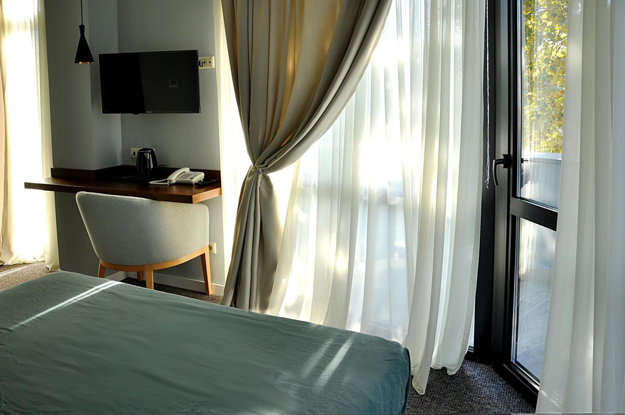 River View Hotel Tbilisi Esterno foto